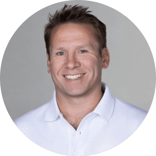 Headshot of Alan Gibbon, Senior Vice President of Risk Management at Aurora Payments.